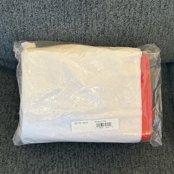 Coach Brooke Carryall 28 Satchel Bag in Brass/Sport Red Pebble Leather NWT CE732 - Picture 15 of 16